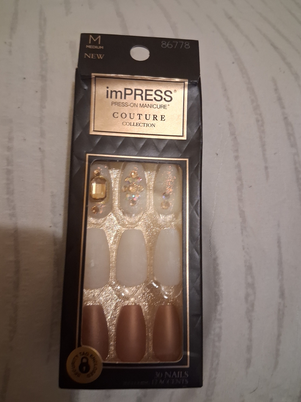 imPRESS Couture Press-On Manicure - Nude, White & Gold Accent
